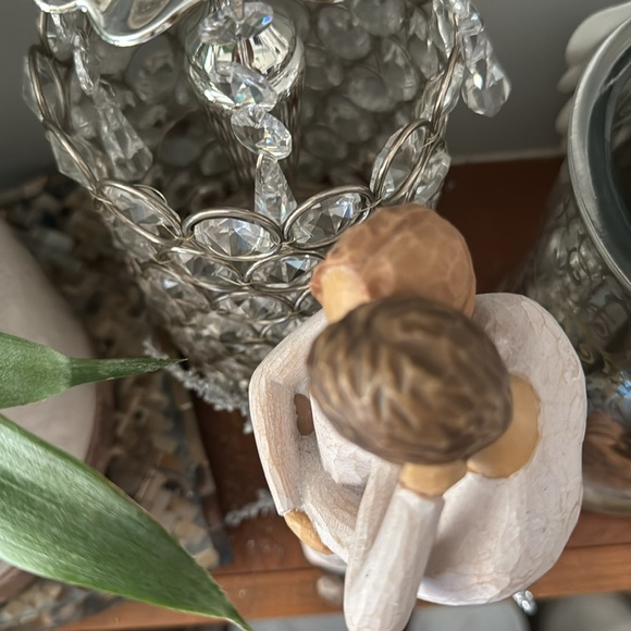 Willow Tree Together - Picture 5 of 9